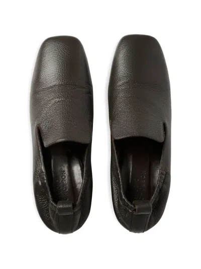 Studio Nicholson Moon Pumps Mit Eckiger Kappe In Black