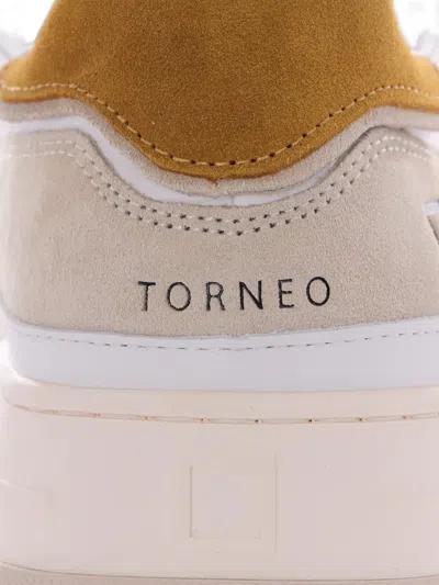 TORNEO 穿孔细节运动鞋