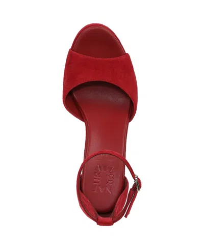 Naturalizer Delphie In Red