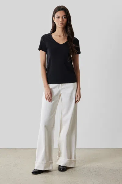 Robert Barakett The Barakett Women's V Tee In Black