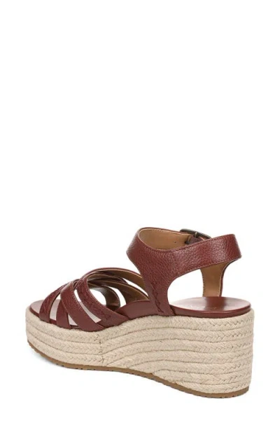 Vionic Danal Platform Wedge In Brown