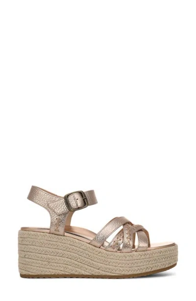 Vionic Danal Platform Wedge In Gold