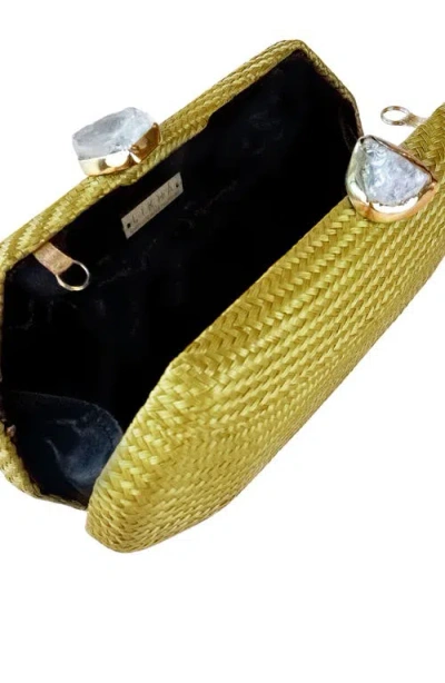Likha Solid Octagon Clutch In Green
