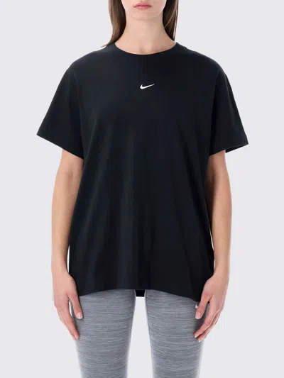 Nike Plus Size Sportswear Oversized Short-sleeve T-shirt In Black