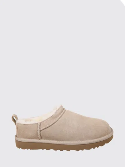 Ugg Short Suede Ankle Boots With Shearling Lining And Pull Tab In Nude