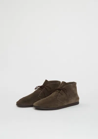 Common Projects Chukka Suede Boot In Brown