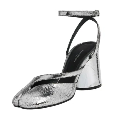 Maison Margiela Tabi Broken Mirror Leather Split-toe Pumps In Metallic