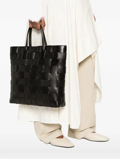Dragon Diffusion Medium Pino Woven Top-handle Tote Bag In Black