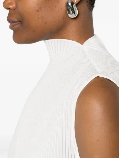 Co Plisse Top In White