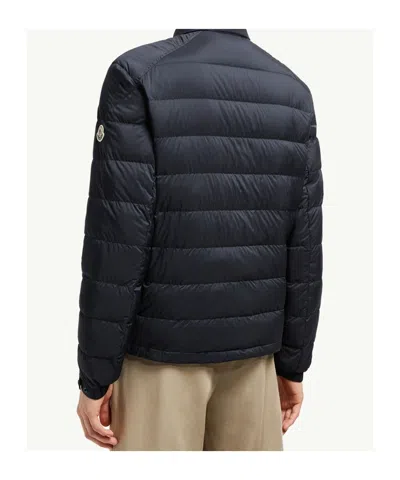 Moncler Selves Short Down Jacket In Black