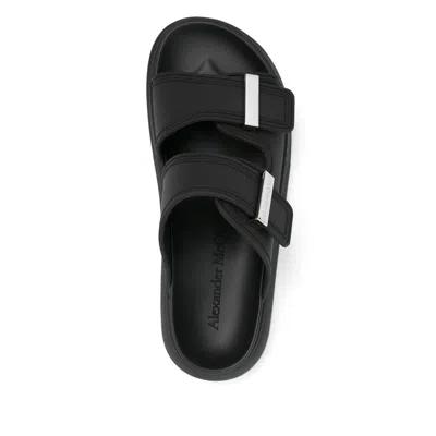 Alexander Mcqueen Elevated Rubber Sandals For Women In Black