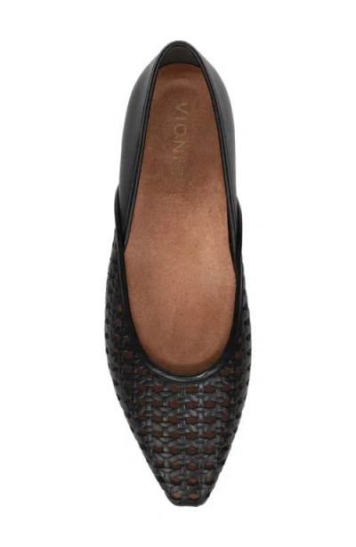 Vionic Gracia Woven Flat In Black