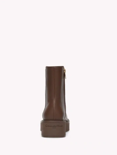 Gianvito Rossi Hiro Platform Boots In Brown