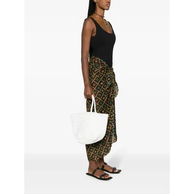 Dragon Diffusion Grace Small Leather Shoulder Bag In White