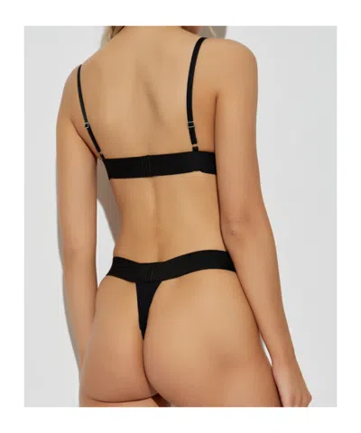 Dsquared2 Logo-band Triangle Bra In Black