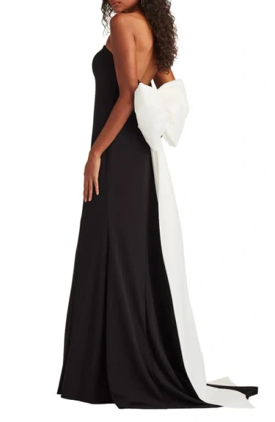 Tadashi Shoji Bow Strapless Crepe Taffeta Gown In Black