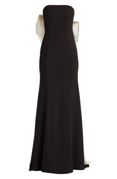 Tadashi Shoji Bow Strapless Crepe Taffeta Gown In Black