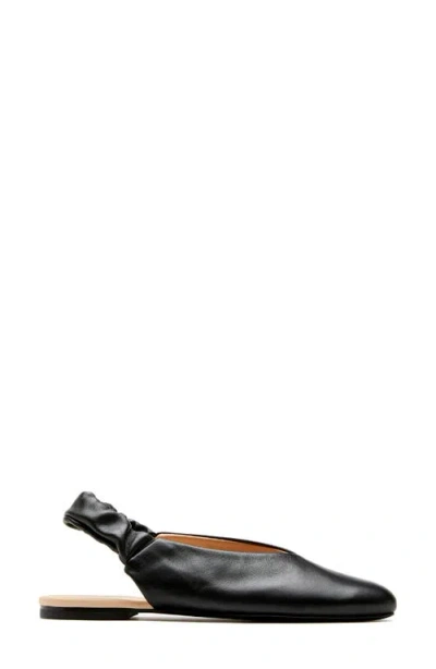 La Canadienne Glenn City Dry™ Waterproof Slingback Flat In Black