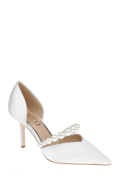 Harlo Emma In White