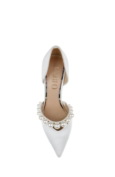 Harlo Emma In White