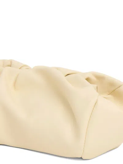 Mansur Gavriel Geraffte Cloud Clutch In Neutral