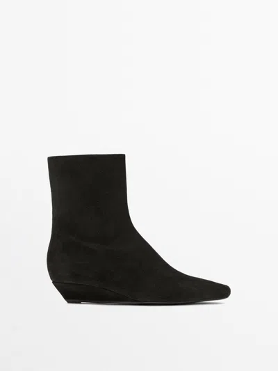 Massimo Dutti In Black