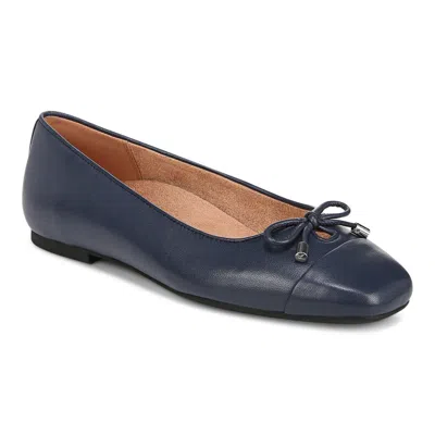 Vionic Wide Width Klara Flat In Blue
