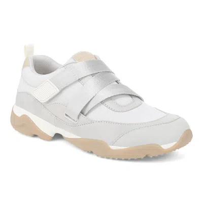 Vionic Walk Slim Gia Sneaker In Gray