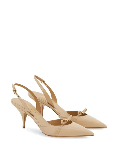 Ferragamo Gylla 70 Patent Leather Slingback Pumps In Beige