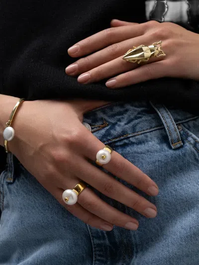 珍珠吊饰开口式手镯