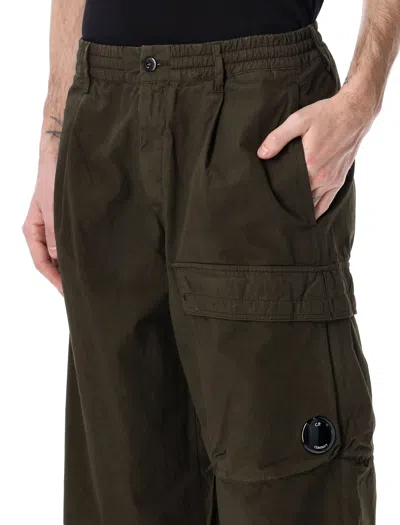 C.p. Company Cargo Trousers Microreps Fabric Side And Back Pockets In Green