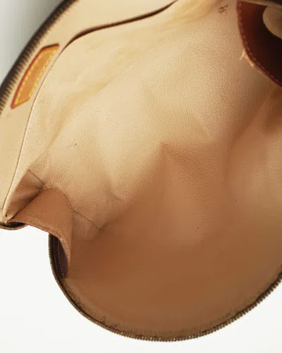 Pre-owned Louis Vuitton Monogram Cosmetic Pouch Gm In Brown