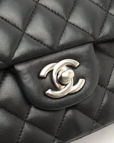 Pre-owned Chanel Classic Medium Double Flap Bag In Black