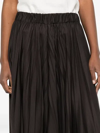 Dušan Pleated Cropped Trousers In Brown