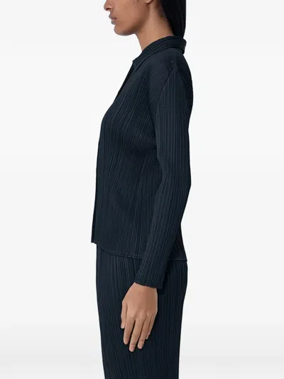 百褶扣角领衬衫