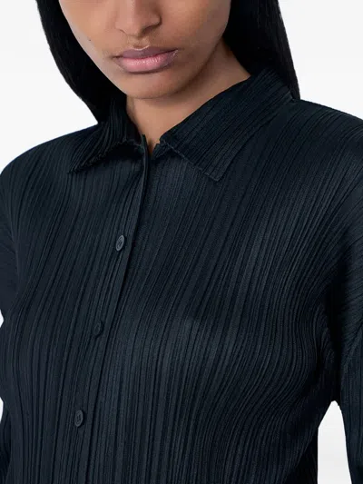 百褶扣角领衬衫