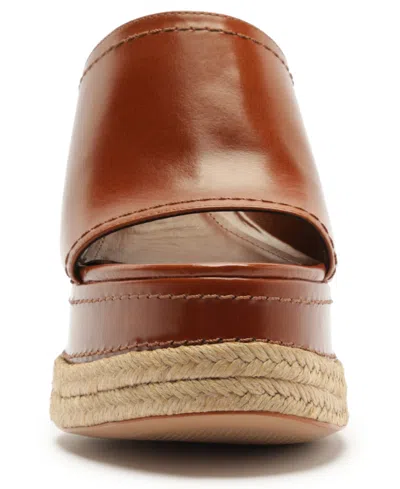 Schutz Darah Platform Sandal In Brown