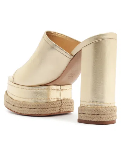 Schutz Darah Platform Sandal In Gold