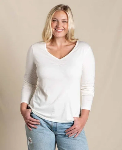 Toad And Co Rose Long Sleeve Tee - Plus In Egret In White