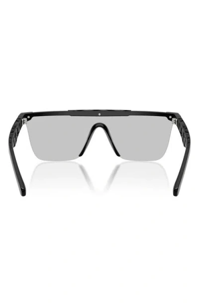 Burberry 141mm Rectangular Shield Sunglasses In Gray