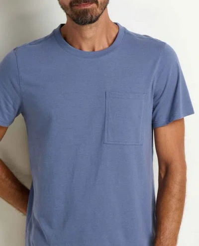 Toad And Co Re-form Crew In Blue