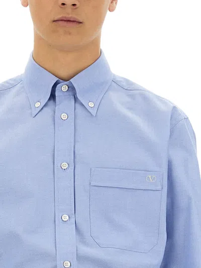 Valentino Vlogo Embroidered Long-sleeved Shirt In Light Blue