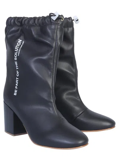 Forward Ankle Boots With Adjustable Coulisse Closure In Black