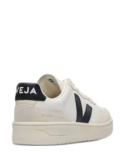 Veja V90 White Sneaker With Side Logo And Perforated Toe In Leather Unisex