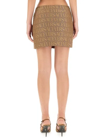 Versace Jacquard Pattern Mini Skirt In Burgundy