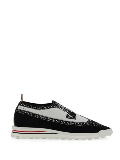 Thom Browne Men Tech Runner Sneaker In Black