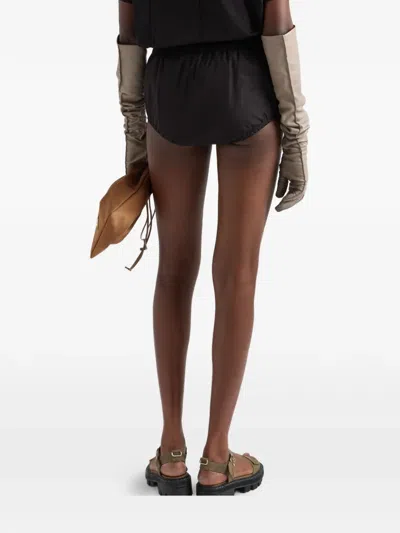 Prada Popeline-shorts Mit Patch In Black