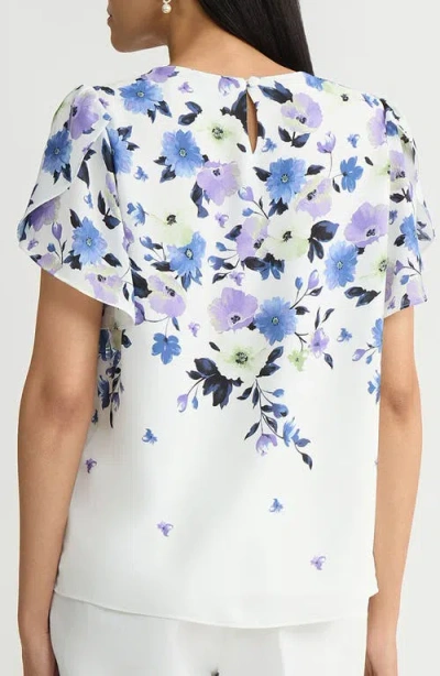 Kasper Print Flutter Sleeve Top In Multi