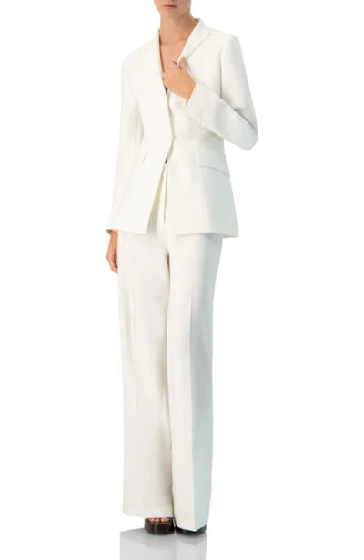 Ivonne No Lapel Single-button Blazer In White