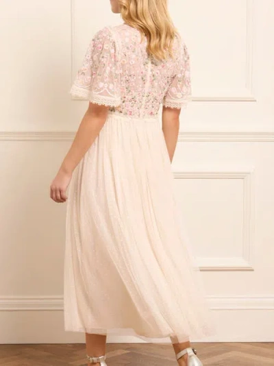 Needle & Thread Rosie Lace Bodice Short Sleeve V-neck Ballerina Dress In Champagne